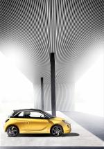 Vauxhall Adam 2013 года